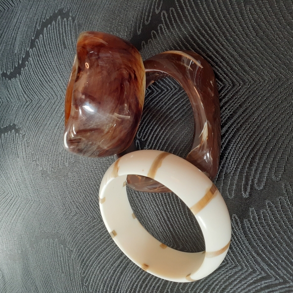 Zara Brown and White Bracelets - Picture 7 of 10